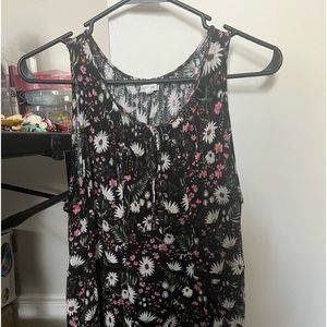 Maurice’s summer top MED